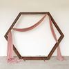 Backdrop hout hexagon + mauve doek